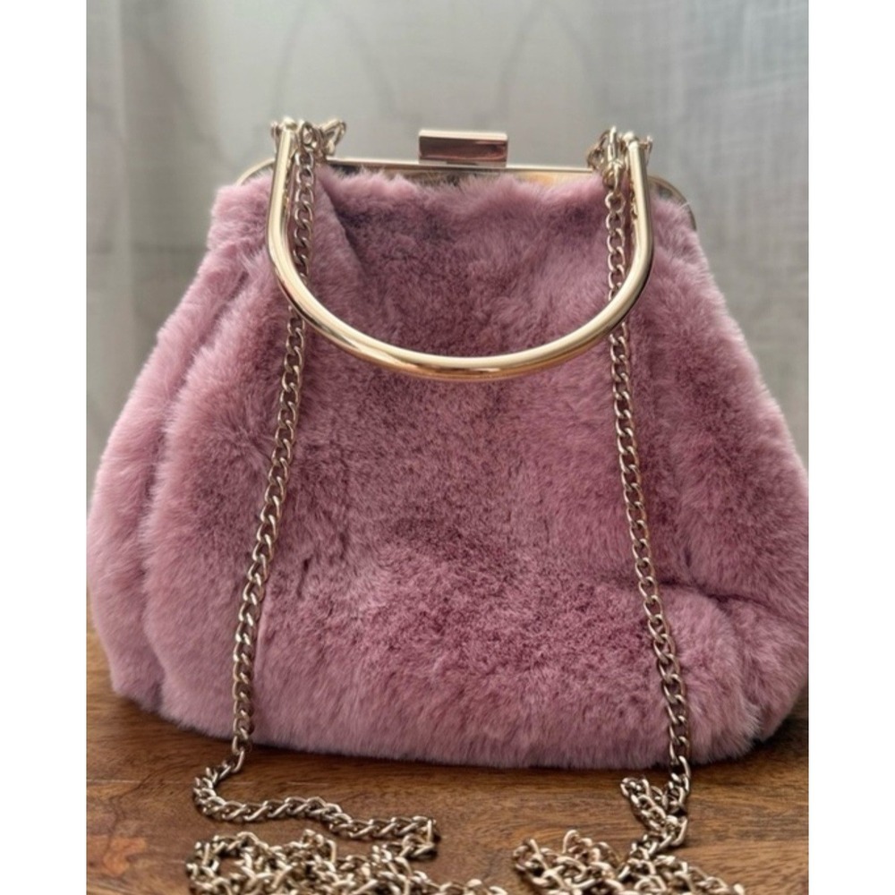 Nordstrom Pink Faux Fur Clutch‎ Bag Gold Chain Crossbody Evening bag Mauve 6 x 6